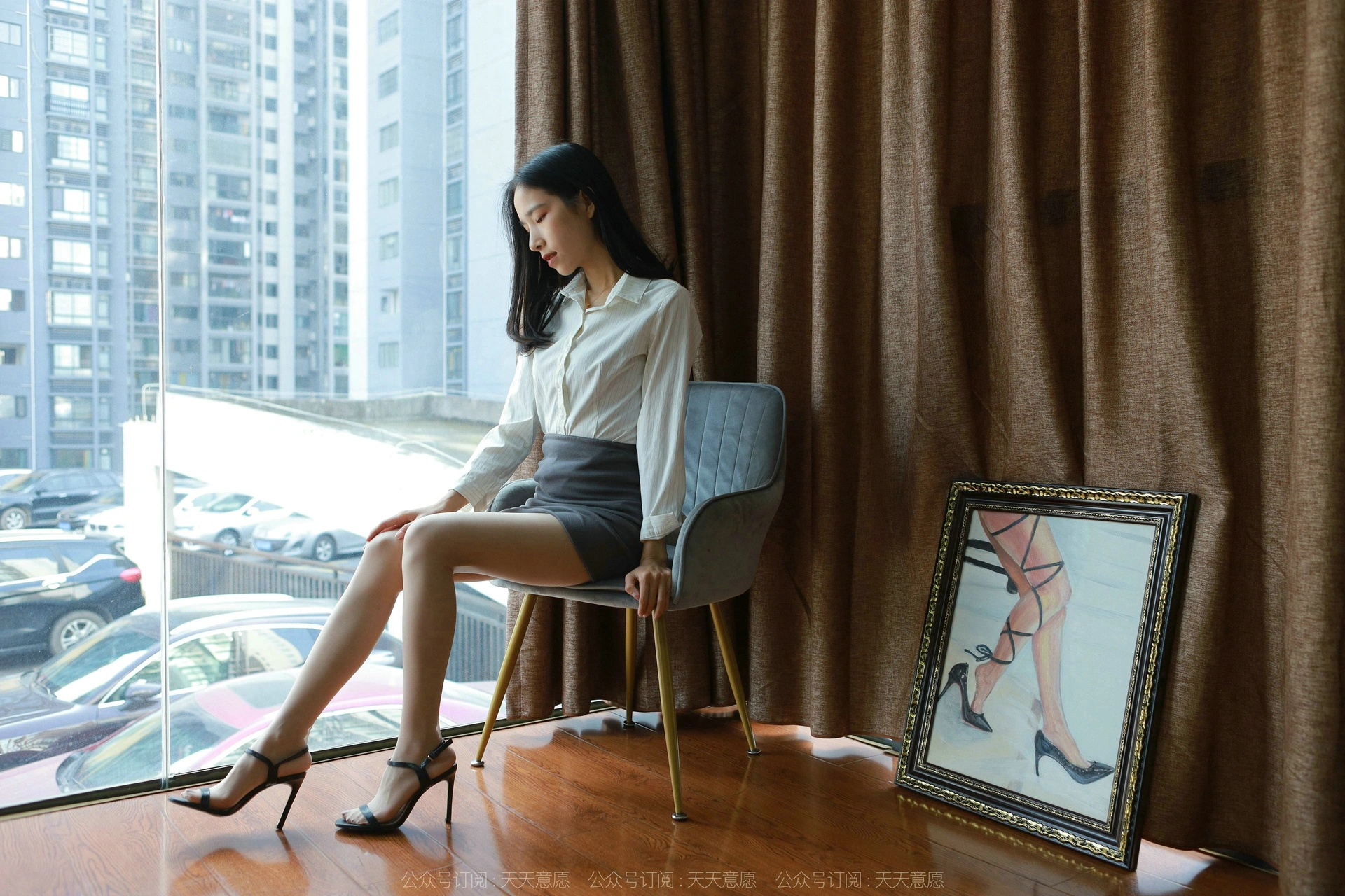 [IESS异思趣向] 2022.02.14 丝享家1004:美子《地板上的尤物》 2